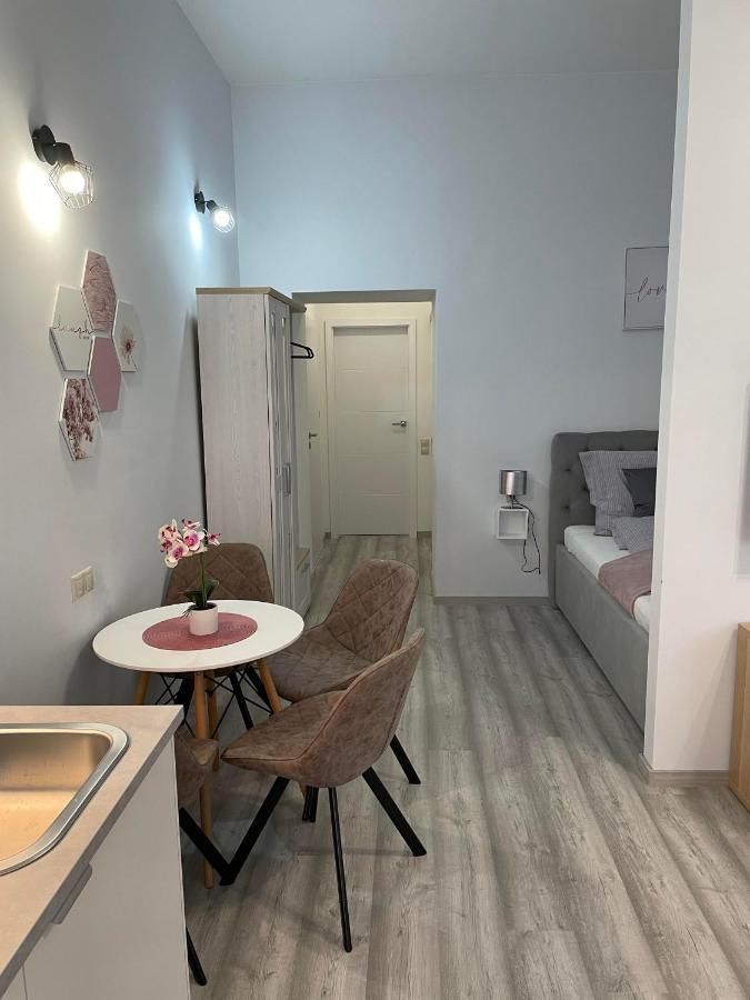 גיור Eden City Home מראה חיצוני תמונה